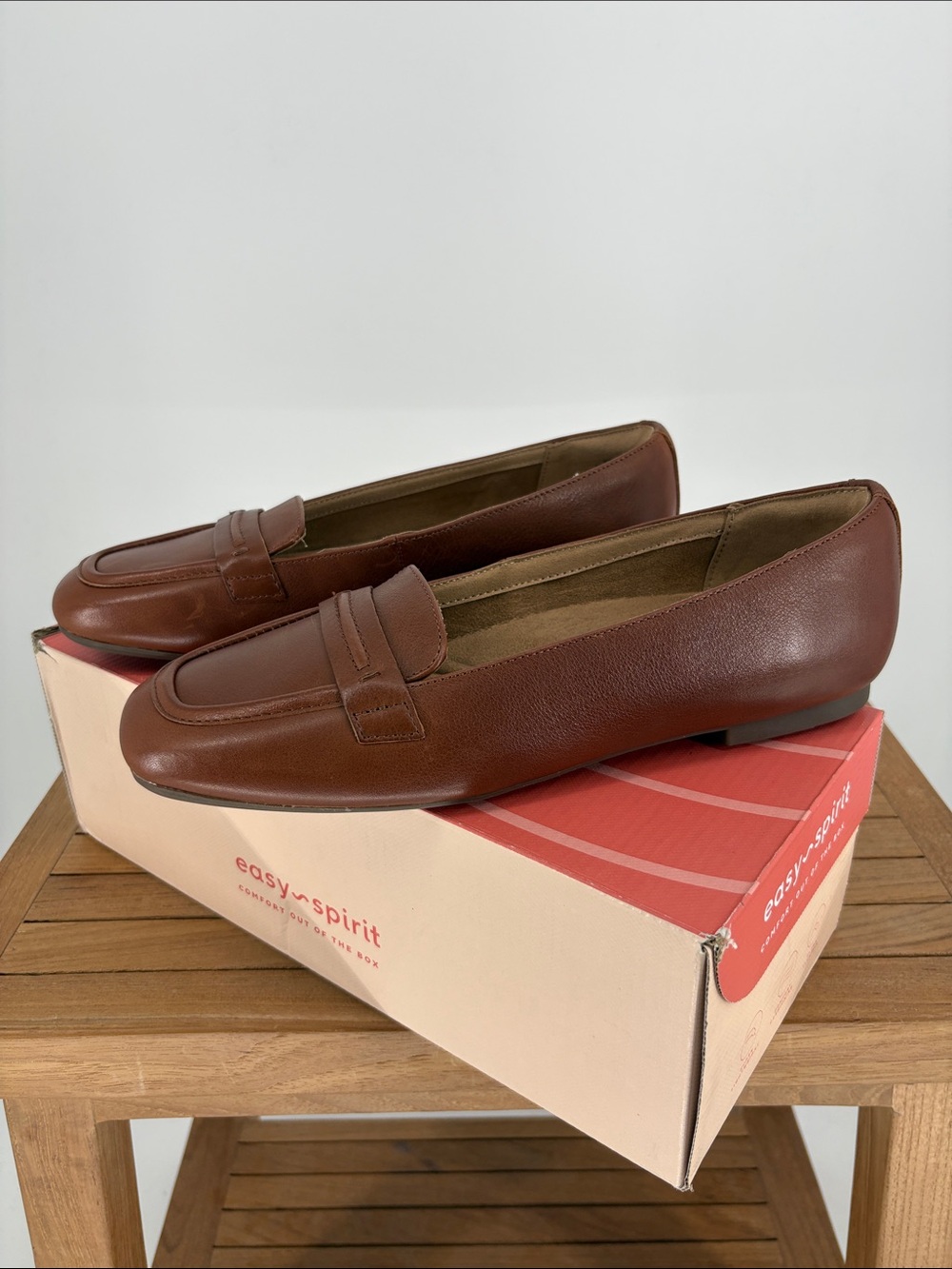 New Easy Spirit Women's Chestnut Brown Penny Loafers size 8.5 M retail $99 - Picture 5 of 7
